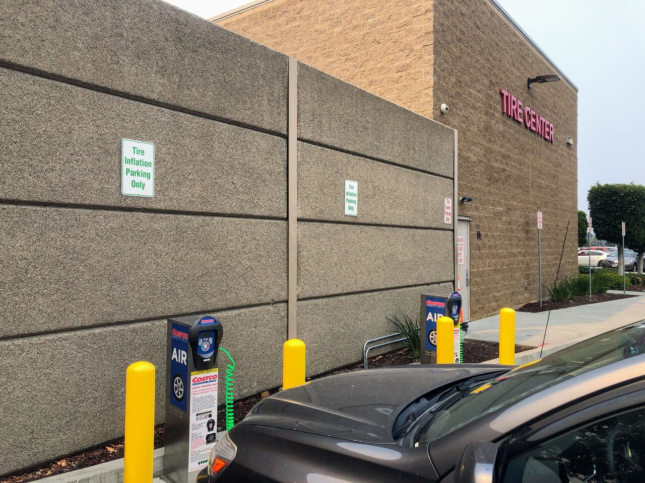 アメリカで車のタイヤの空気圧を無料で調整してみた アメリカで生き抜く知恵袋