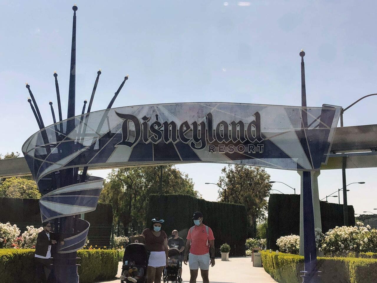 ２歳児を連れた コロナ後のカリフォルニアのディズニーランド ３泊４日の旅 １日目 ダウンタウン アメリカで生き抜く知恵袋