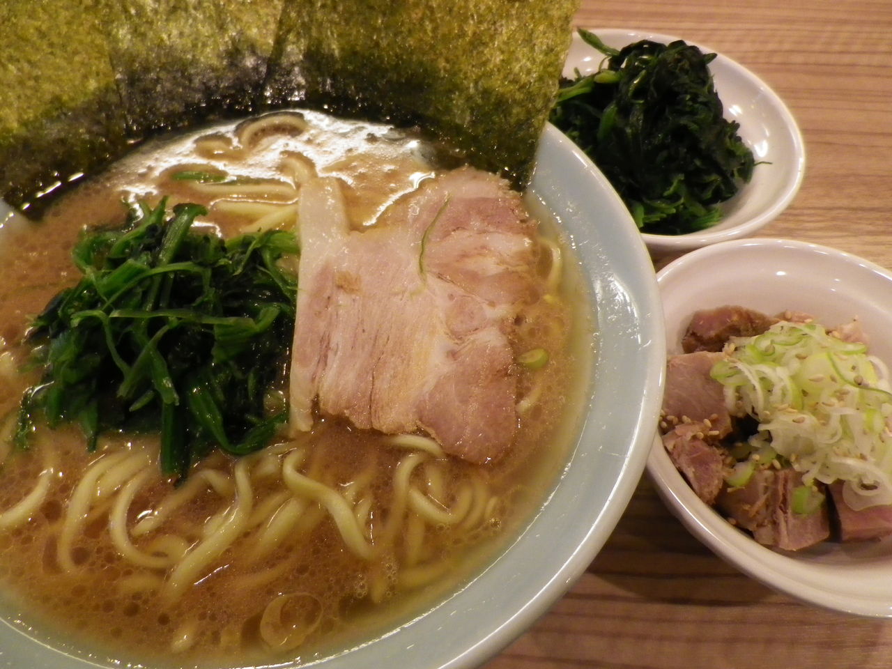 ラーメン並 コロチャー ほうれん草 清水家 日々の記録 ラーメン並 コロチャー ほうれん草 清水家 日々の記録