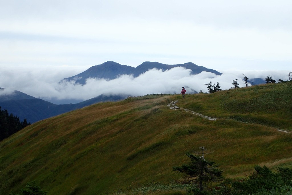 巻機山 井戸尾根ルート牛ヶ岳まで 圧巻の滝雲と雲海 晴れたら山へ行きましょう