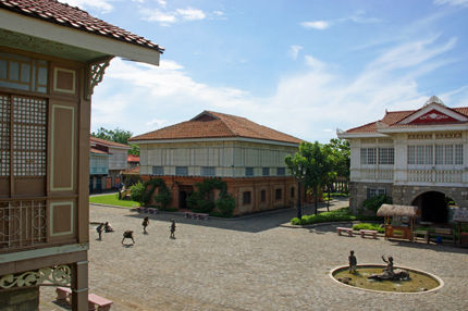 las casas filipinas de acuzar 3