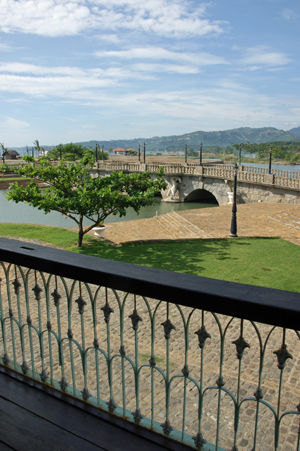 las casas filipinas de acuzar 36