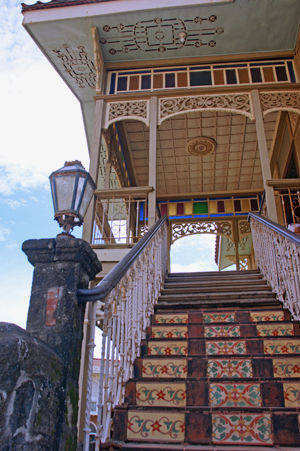 las casas filipinas de acuzar 13