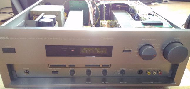 YAMAHA AVX-2000DSP AVアンプの修理 : みやけdenkiのブログ YAMAHA AVX-2000DSP AVアンプの修理 : みやけdenkiのブログ