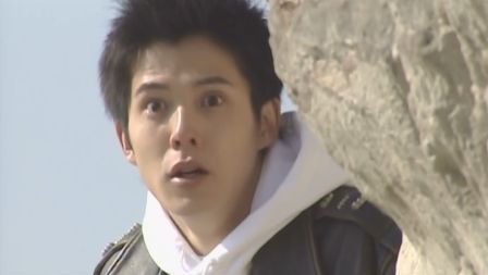 仮面ライダーファイズ 菊池啓太郎 溝呂木賢 直筆サイン トレカ 555 啓太郎が引退!? : ギャバいハードボイルドでミッションスタート！