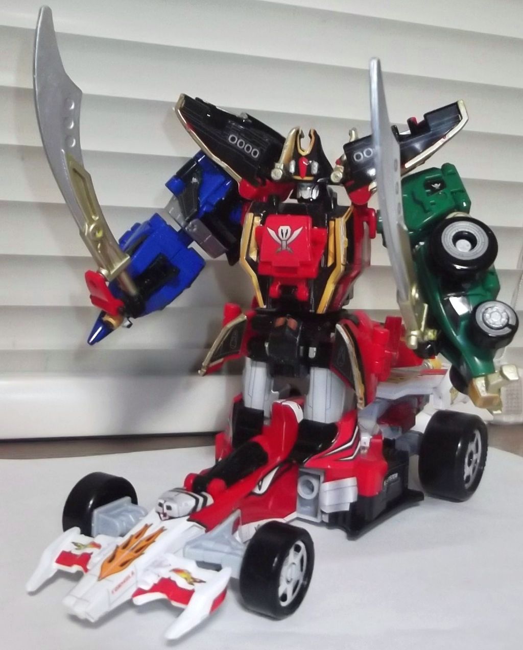 ゴーオンジャー ゴーカイジャーの大いなる力 全開ハードボイルドの結末は俺が決める