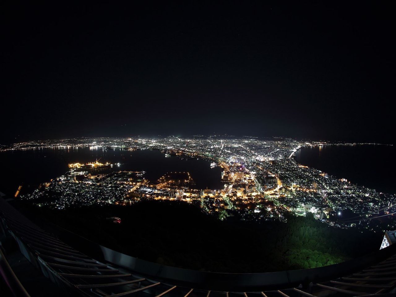 20年ぶりに函館の夜景 大空をいただきます 彡 20年ぶりに函館の夜景 大空をいただきます 彡