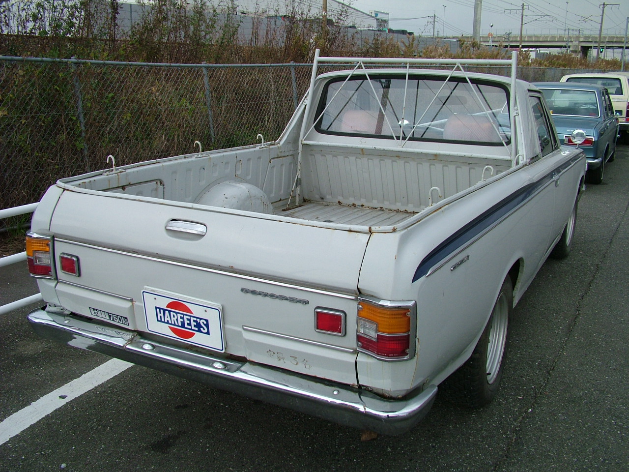 オリジナルのクラウンピックアップです Harfee S Today S