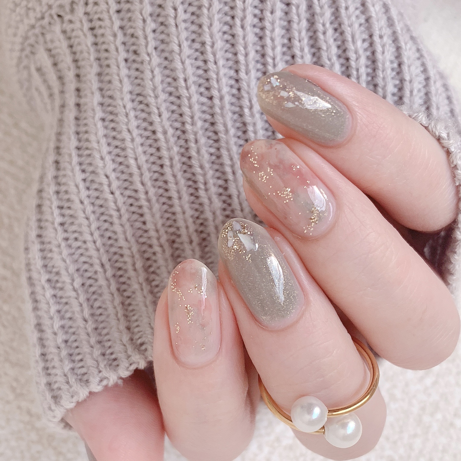 How To ラメとシェルの華やかニュアンスネイル Akiのセルフネイルblog Powered By ライブドアブログ
