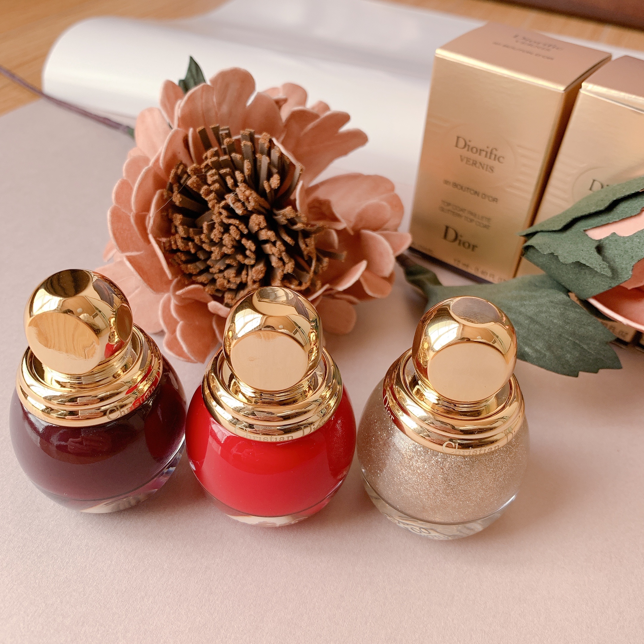 Dior クリスマスコレクションはホリデー気分満載のキラキラカラーです Akiのセルフネイルblog Powered By ライブドアブログ