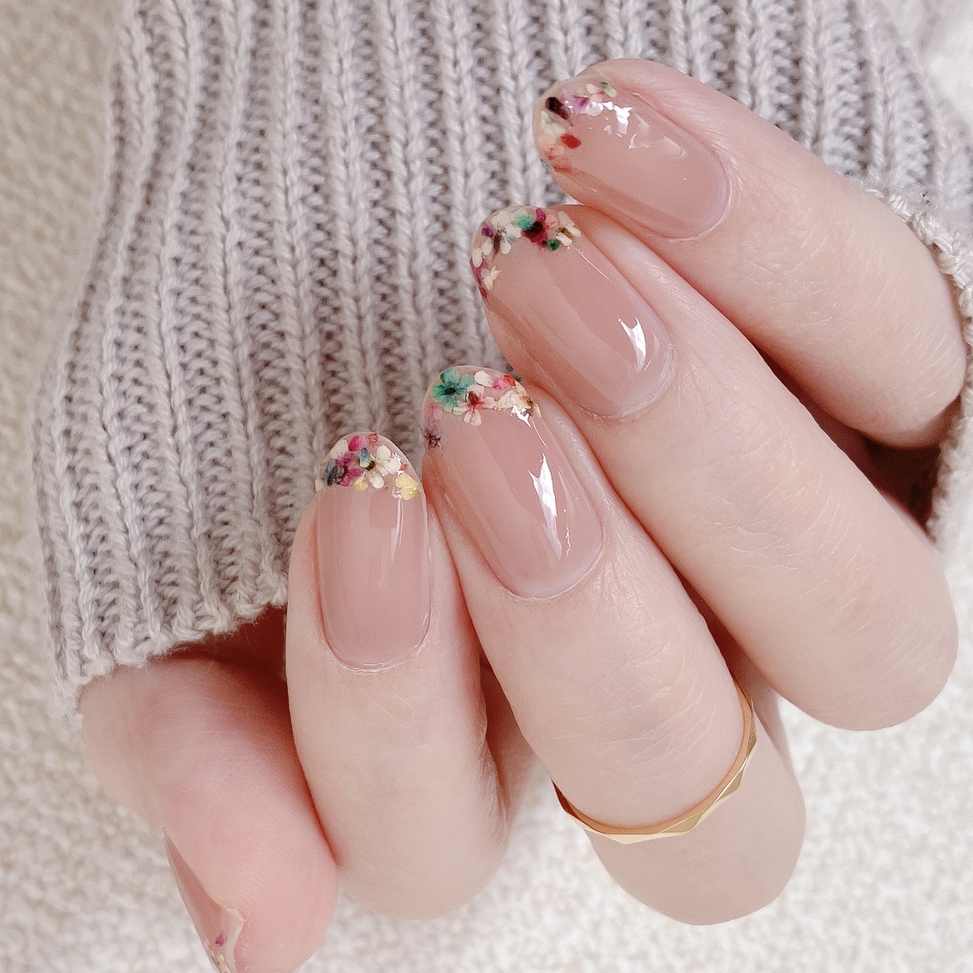 how to】フラワーフレンチネイル : akiのセルフネイルblog how to】フラワーフレンチネイル : akiのセルフネイルblog