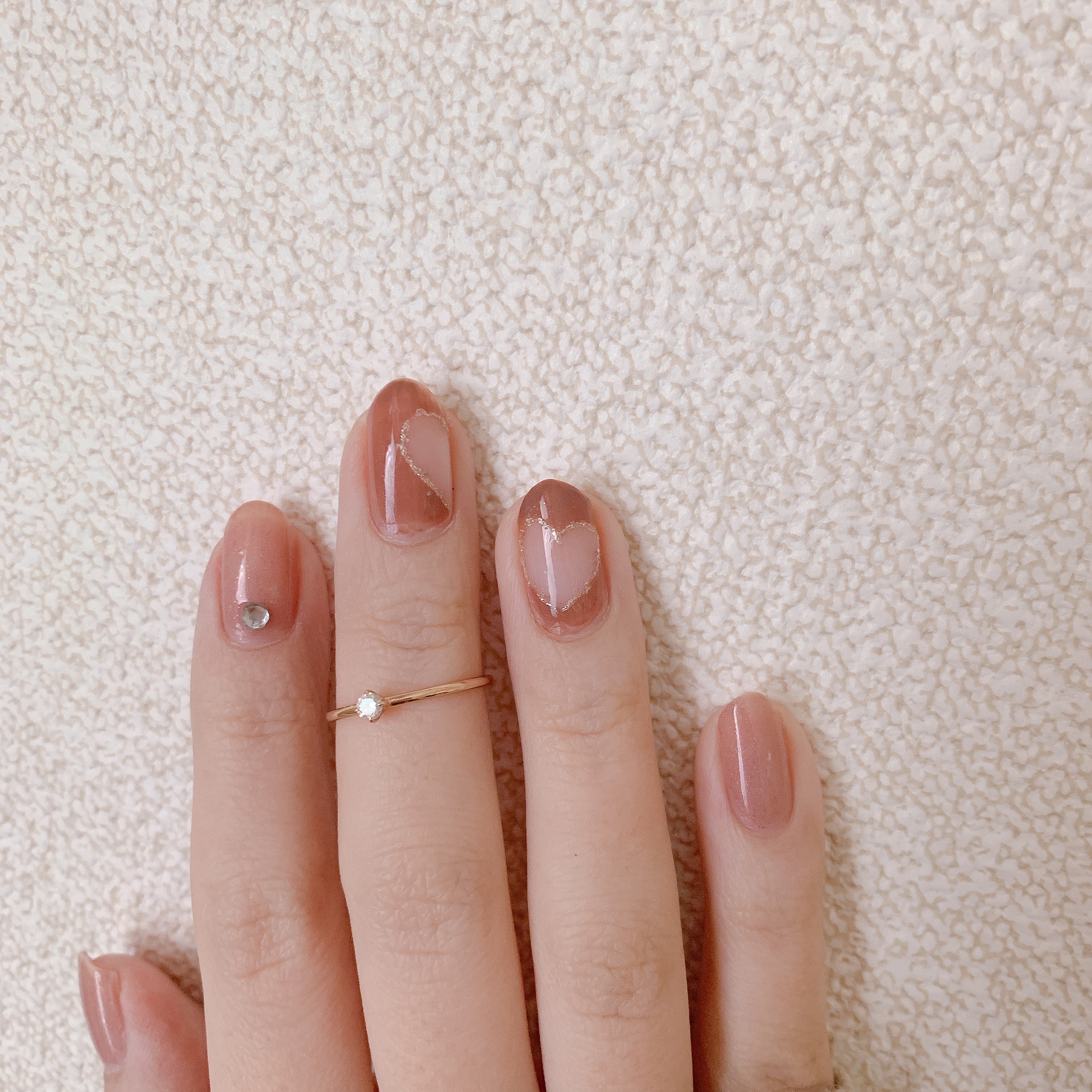 How To 指先にさり気なくバレンタイン ハートくり抜きネイル Akiのセルフネイルblog Powered By ライブドアブログ