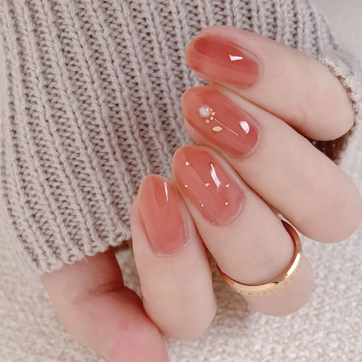 How To シアーカラーのフラワーネイル Akiのセルフネイルblog Powered By ライブドアブログ