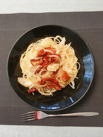ドライトマトのパスタ