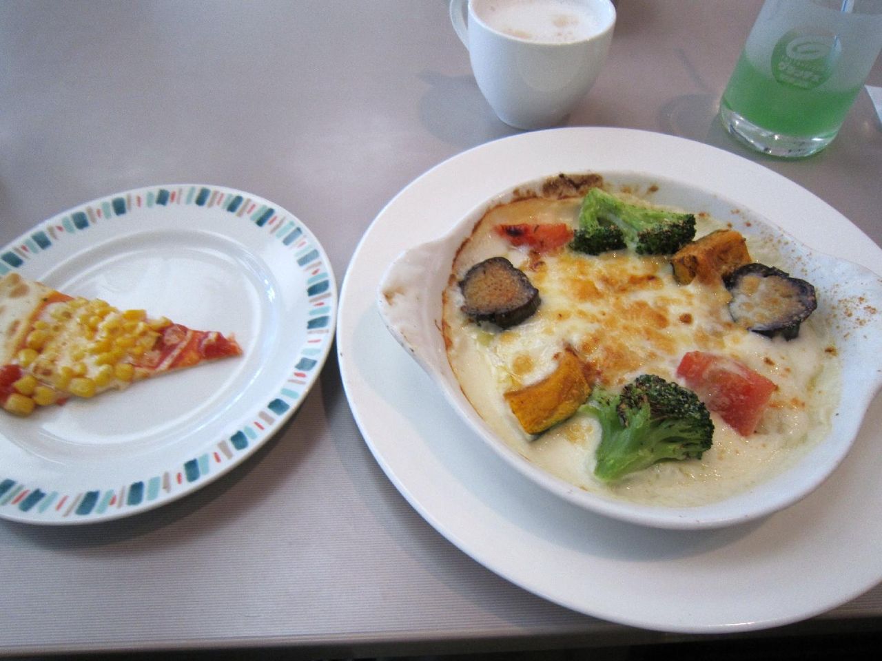 彩り野菜とペンネのラザニア風 井土ヶ谷 グラッチェガーデンズ 塵壺日誌 彩り野菜とペンネのラザニア風 井土ヶ谷 グラッチェガーデンズ 塵壺日誌
