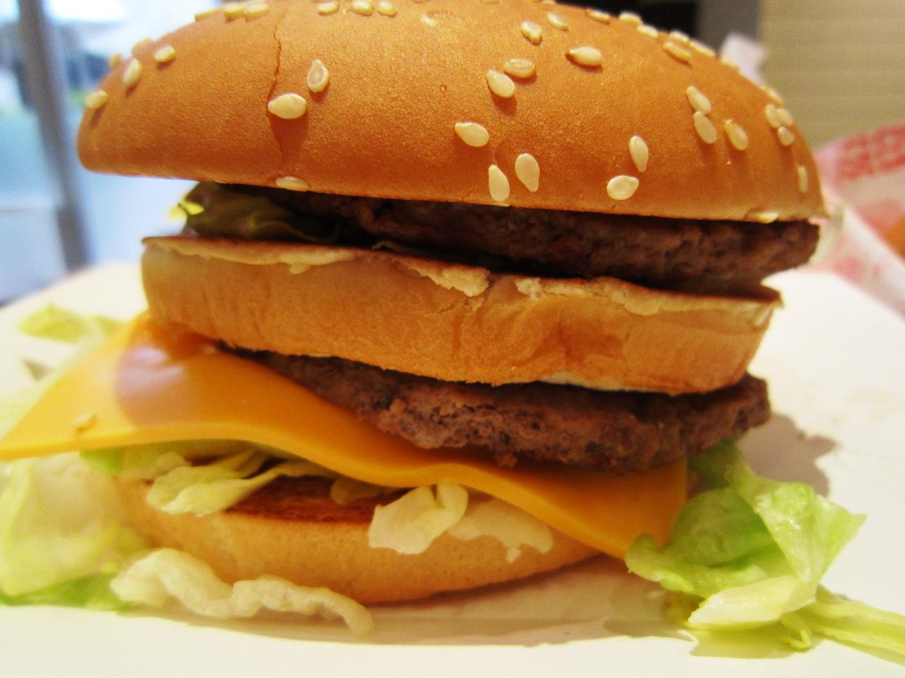 ダブルチーズバーガー、ビッグマック？ つづいてダブルチーズバーガーのトリプルな🌟公約🌟のおさらいです