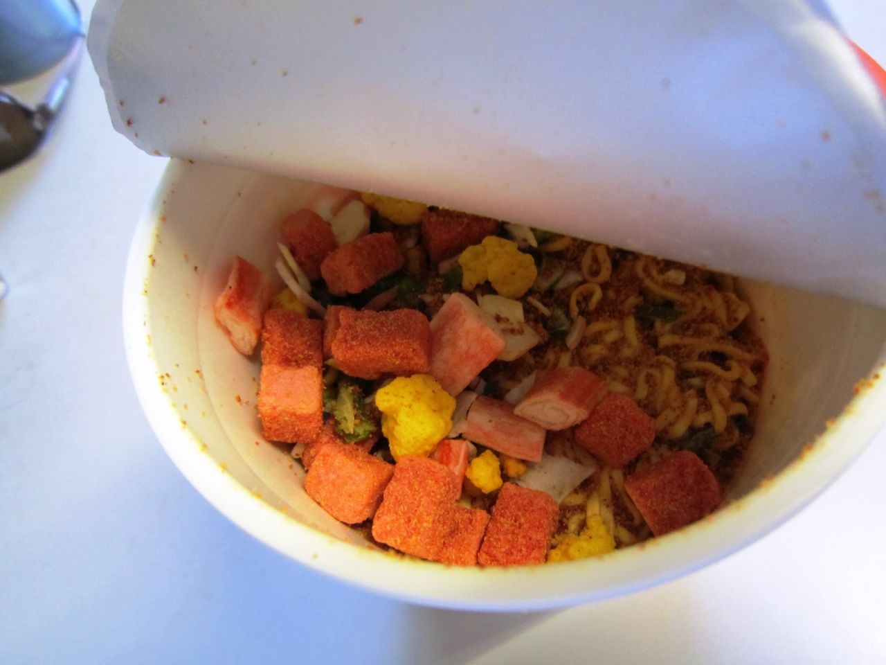 日清カップヌードル Chili Tomato Seafood 塵壺日誌 日清カップヌードル Chili Tomato Seafood 塵壺日誌