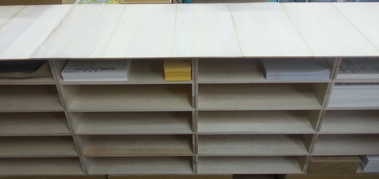 そうめん木箱を使った棚 どん麺のひとりごと