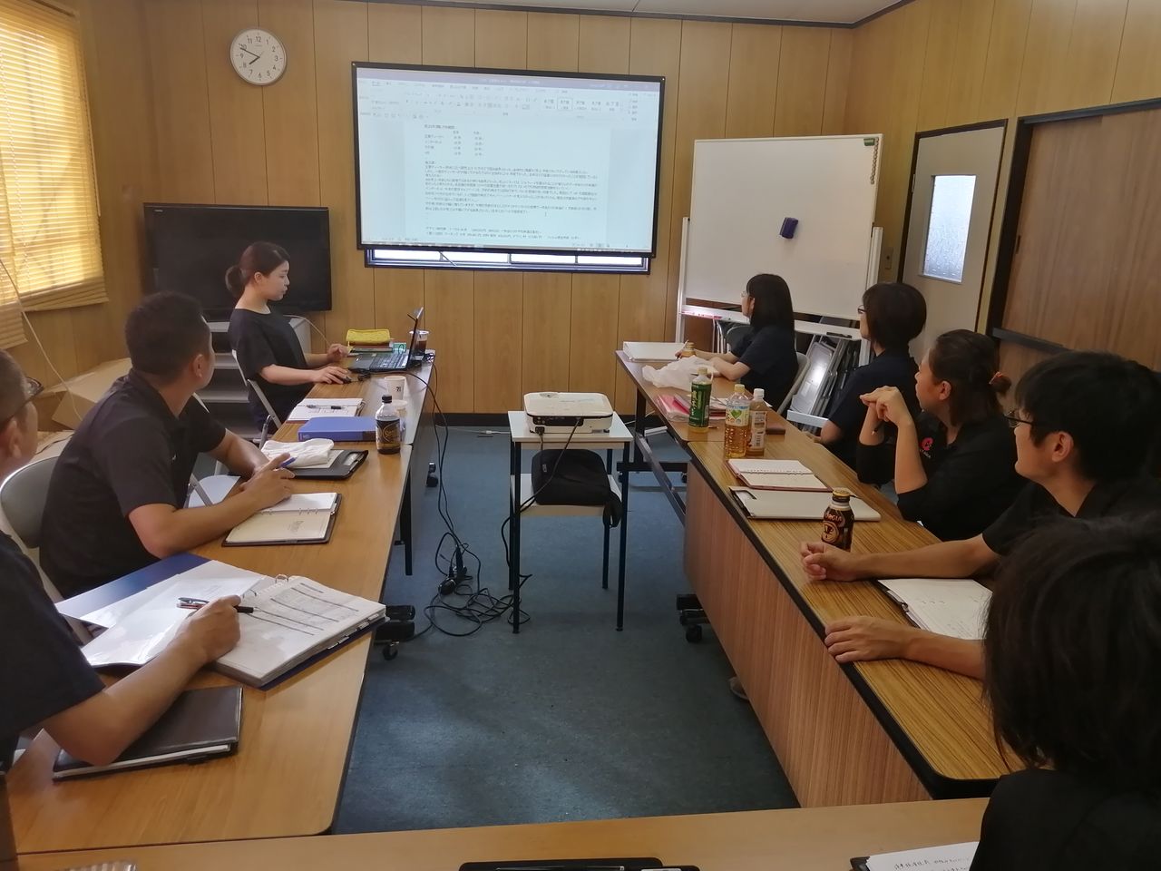 会議風景 貼りアップblog 会議風景 貼りアップblog