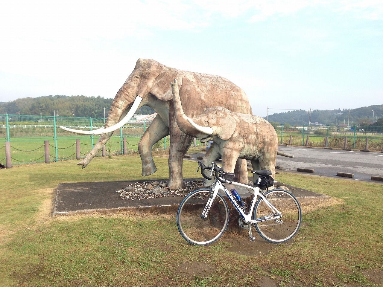 ここから稲毛駅まで自転車