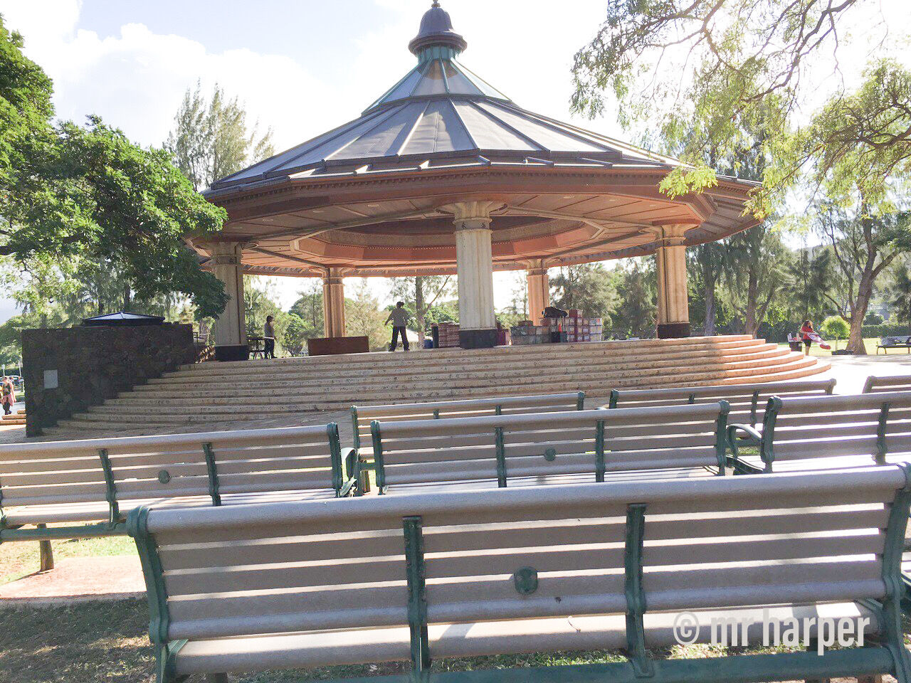 カピオラニ公園の帰りにfive Oの車見ました ミスター ハーパーのblog カピオラニ公園の帰りにfive Oの車見ました ミスター ハーパーのblog