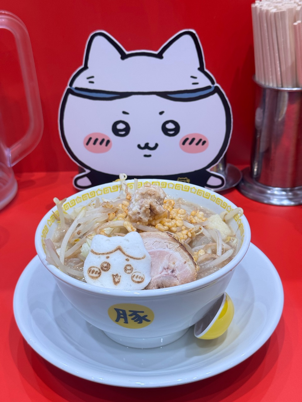 ちいかわ ラーメン豚 お冷グラス モモンガ の 冷やし中華皿 2点セット