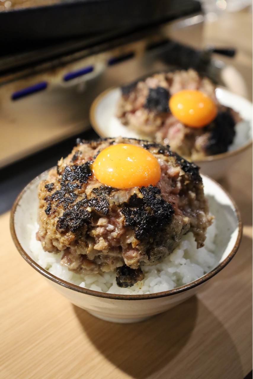 焼肉こじま 離れ（大阪 羽曳野）〜生でも食べれる？！レアハンバーグ