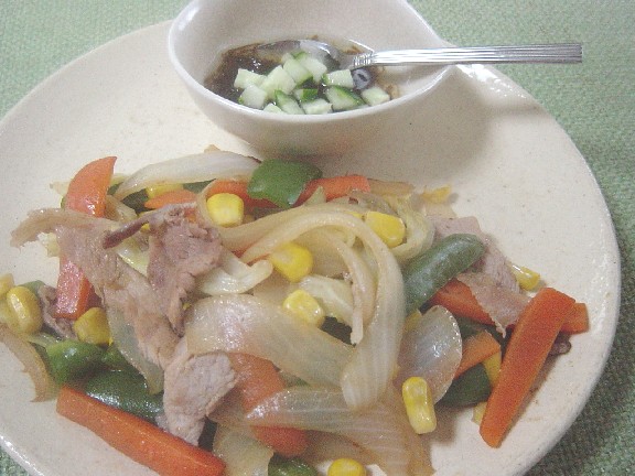 肉野菜炒め : 幼児食・はるくんの手づかみもぐもぐごはん