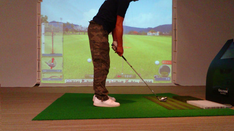 GOLFZONの打席で