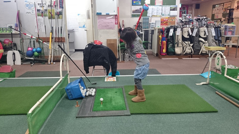 子供に学ぶゴルフスイング習得方法 (2)