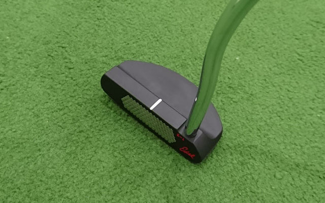 マレットブラックのイーデルパター