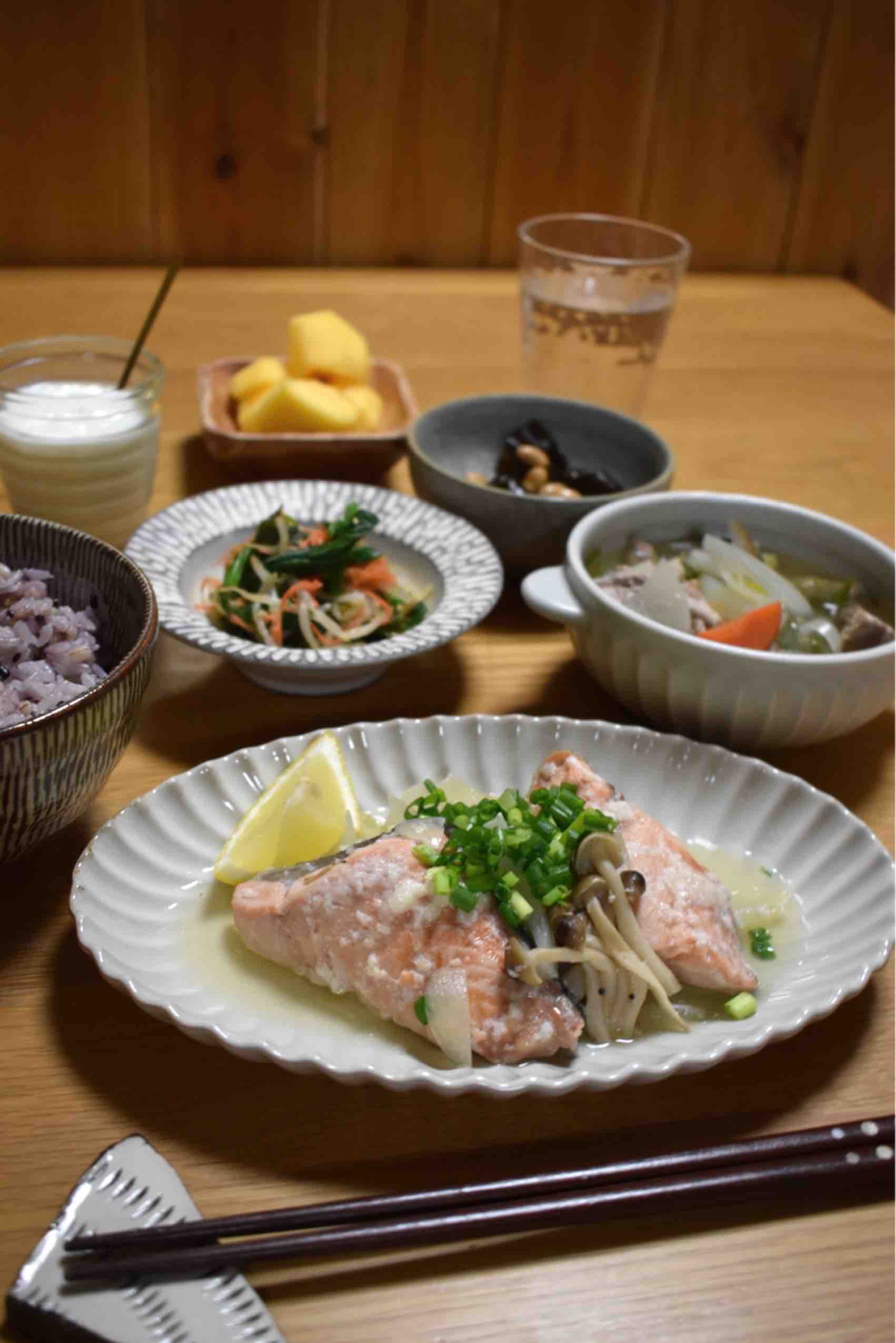 生鮭の塩麹蒸し焼き ヘルシー ダイエット フライパンひとつ 素材の旨味を堪能 魚料理 晩ごはん 朝ごはん お弁当 はるはるの子供アスリート栄養満点ごはん Powered By ライブドアブログ