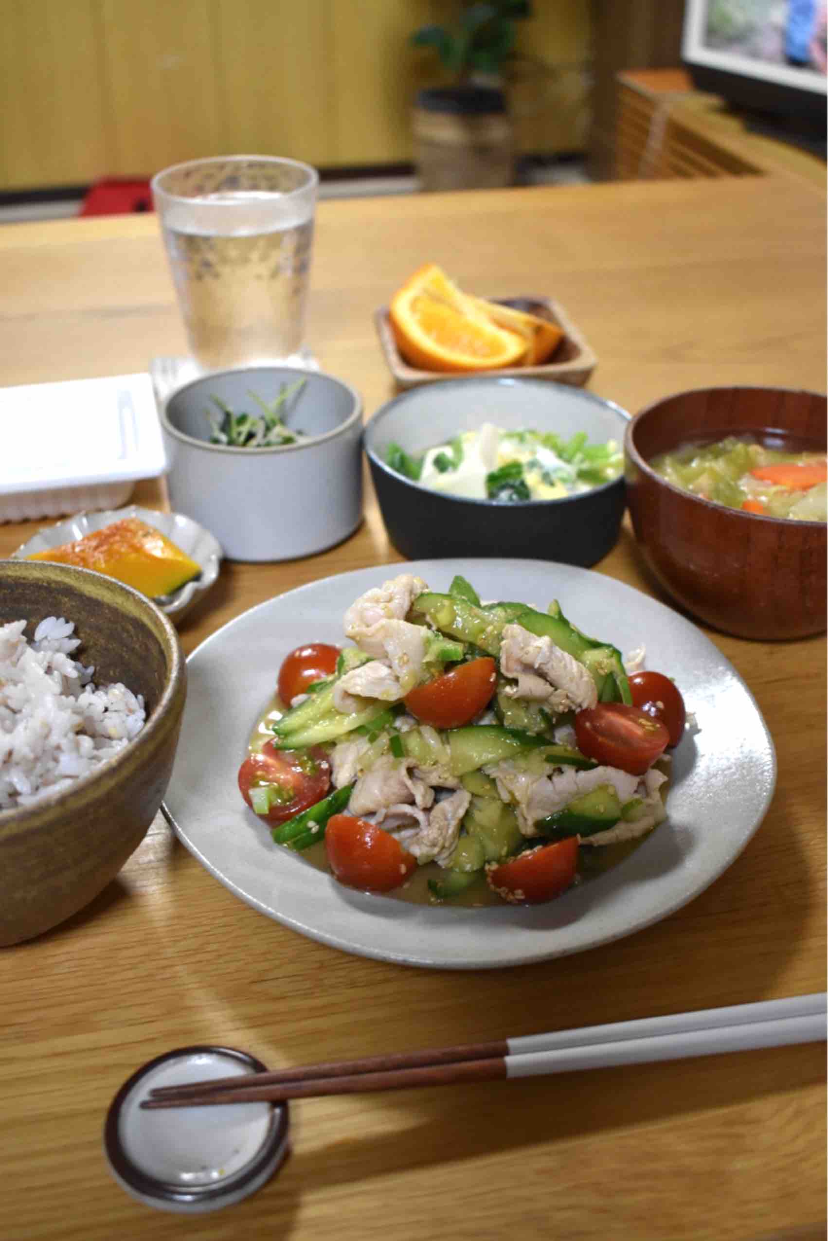 豚しゃぶと胡瓜のわさびぽん酢】#ヘルシーおかず#さっぱり豚しゃぶ 