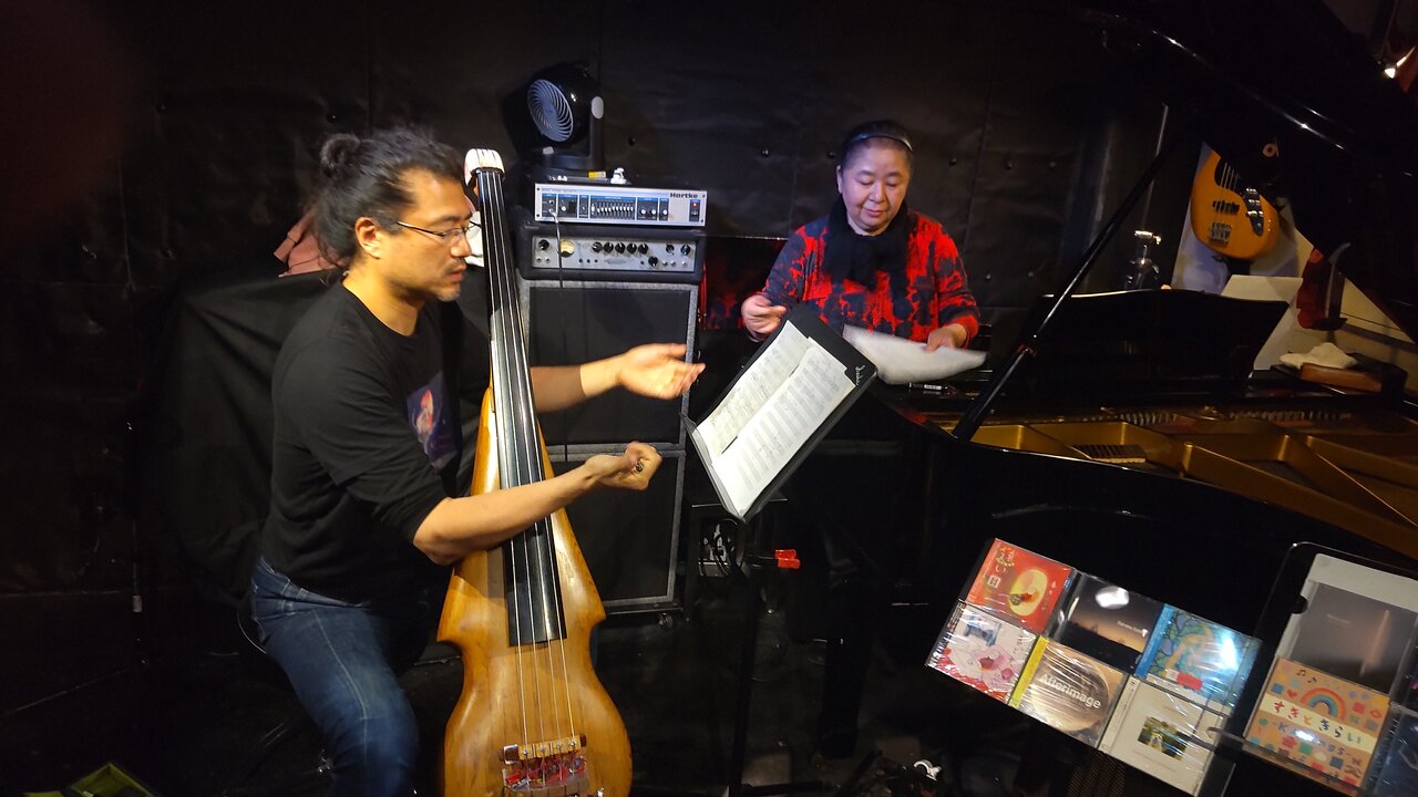 TRIPART_0001_BURST20241111185509270_COVER