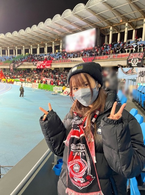 e84abcb1-d959-43c1-8ada-a974503e0cb6