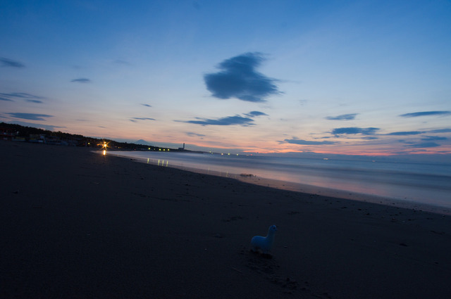 夜明けの静波海岸2