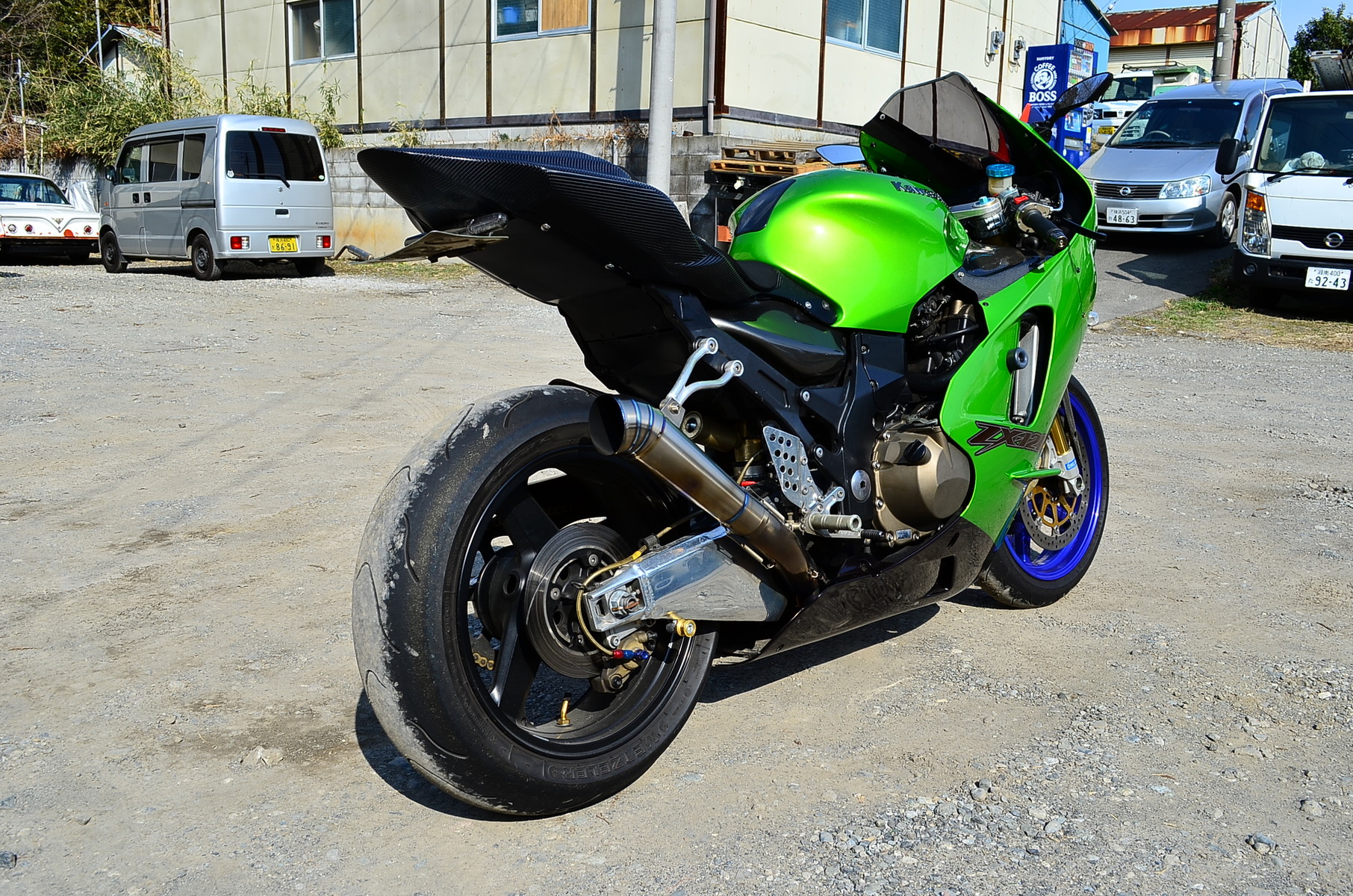 371 工場のリフレッシュで作業性もバツグンに！？☆リーディオ鋭意製作