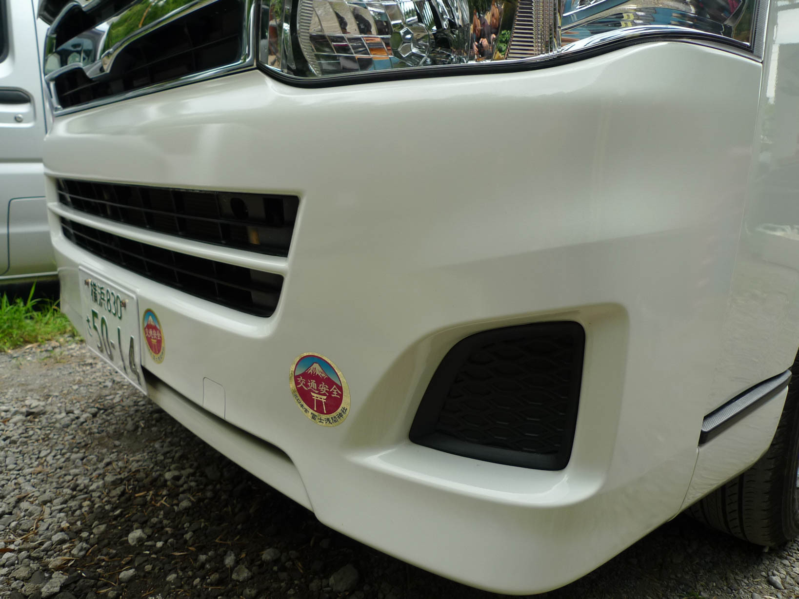 537 ハイエースにフォグ取付 粗悪な配線を修理 神奈川横浜 春ノ木レーシング公式ブログ