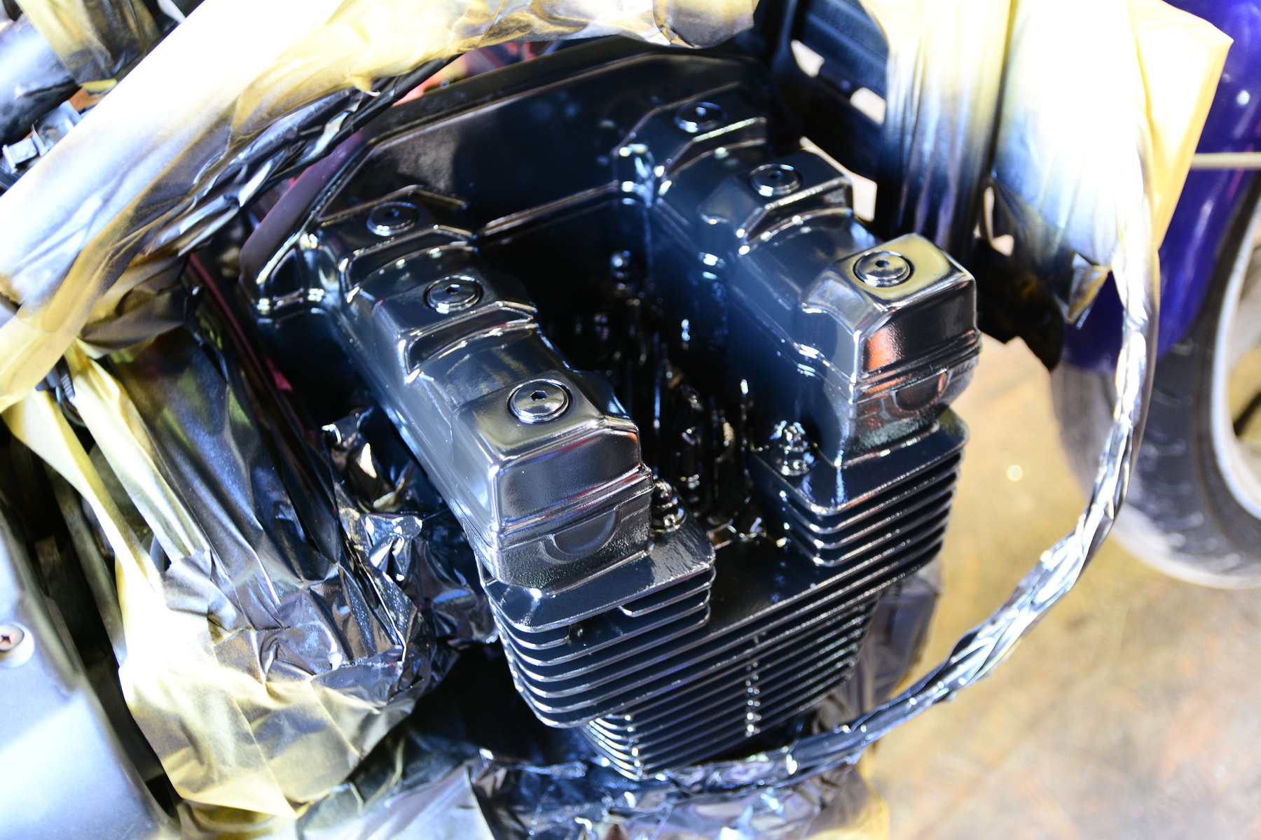 503 Xjr400のエンジン塗装 オキツモ耐熱塗料でピカピカに 神奈川横浜 春ノ木レーシング公式ブログ