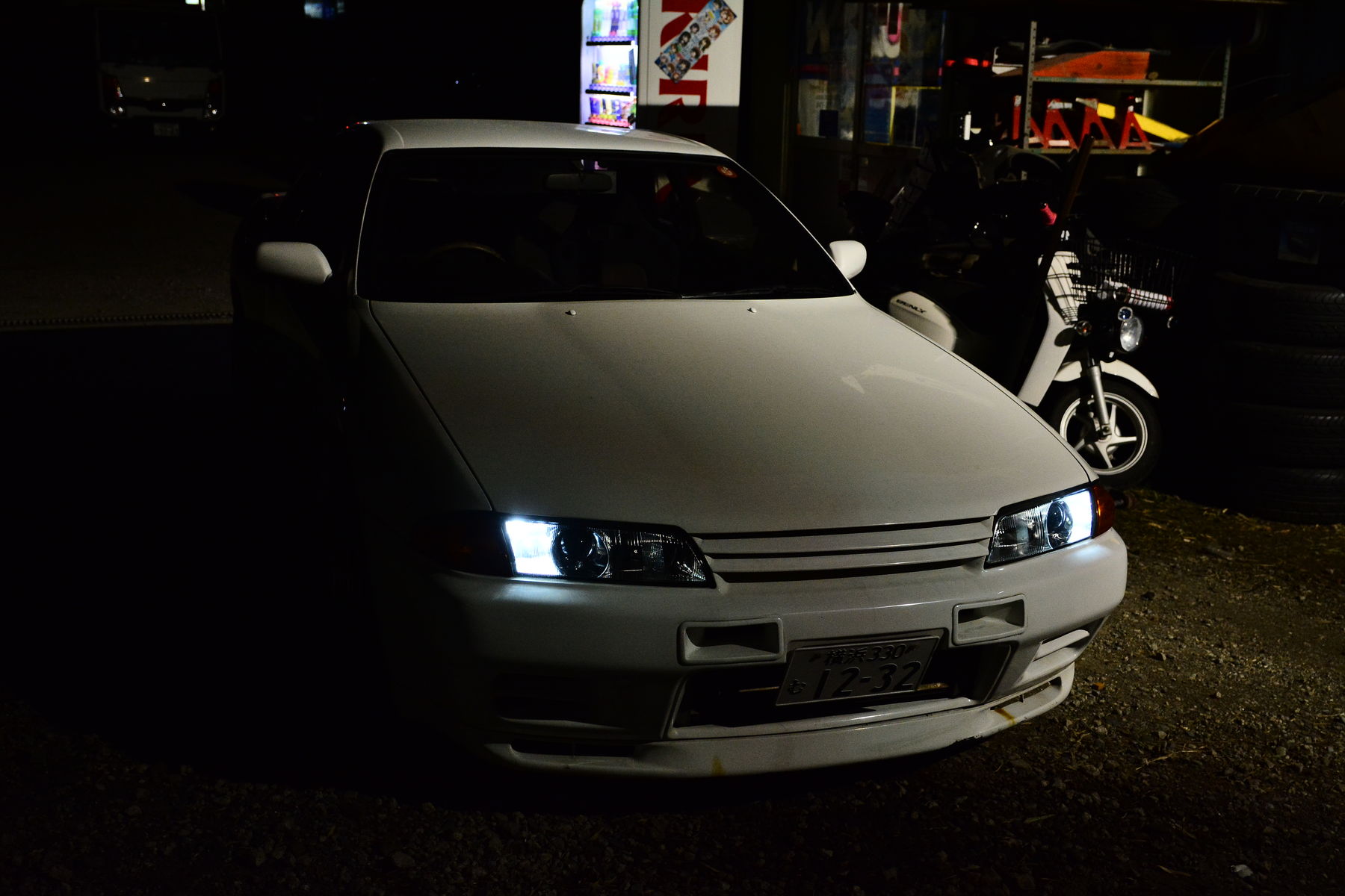 466 Bnr32スカイラインgt Rのビビる程暗いヘッドライトを明るく 神奈川横浜 春ノ木レーシング公式ブログ 466 Bnr32スカイラインgt Rのビビる程暗いヘッドライトを明るく 神奈川横浜 春ノ木レーシング公式ブログ