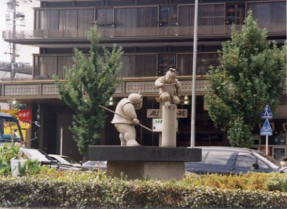 謡蹟めぐり