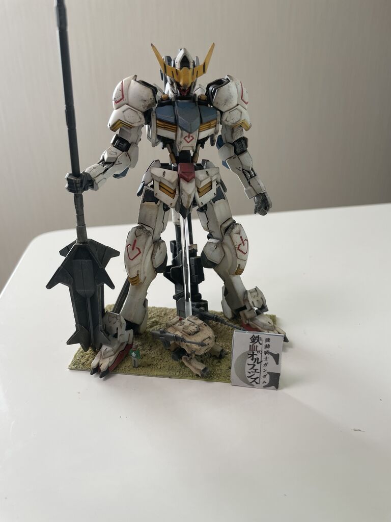 Hg ガンダムバルバトス 簡単仕上げ 汚し ランナー塗装 作例紹介 ガジェットとホビーのブログ