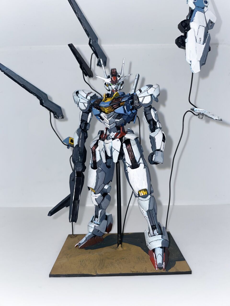 完成品　ガンプラ　アニメ塗装 HG ガンダムエアリアル アクリルガッシュ絵の具 アニメ塗り全塗装完成