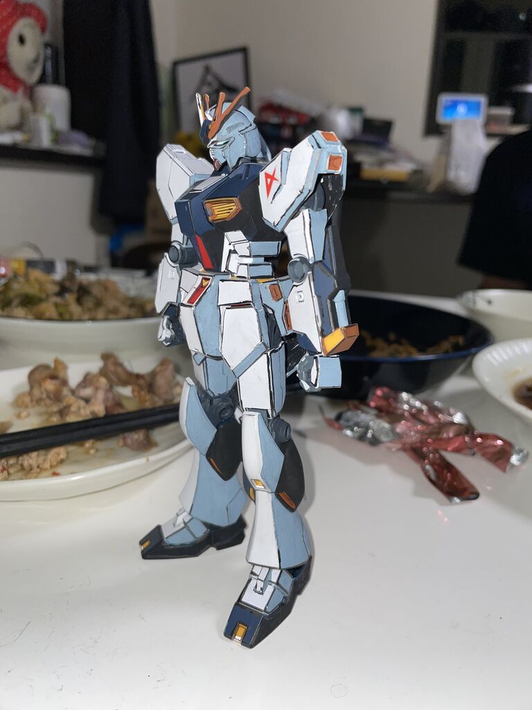 チャレンジ】初心者にガンプラをアニメ塗りしてもらってみた 