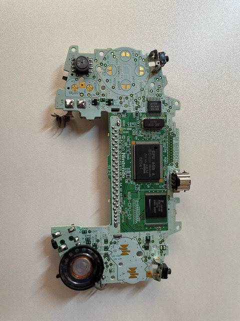 AC21661E-8A9E-472E-A95E-DF4B889FADE9
