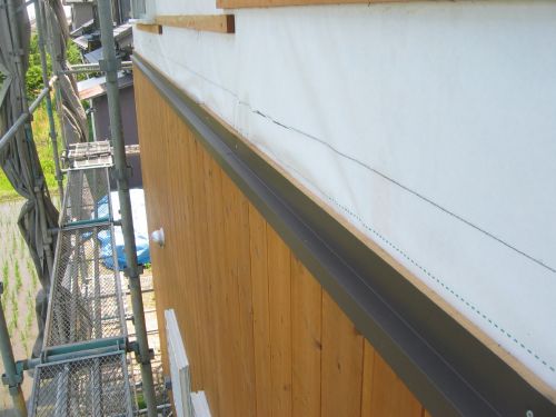 外壁ガルバリウム鋼板施工 自然素材の家 現場監督日記