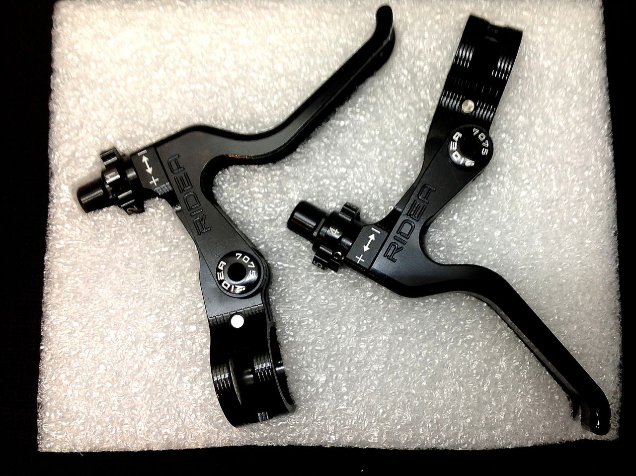 RIDEA ハイクオリティーブレーキセットのご紹介 【橋輪Blog】 : 橋輪 RIDEA ハイクオリティーブレーキセットのご紹介 【橋輪Blog】 : 橋輪