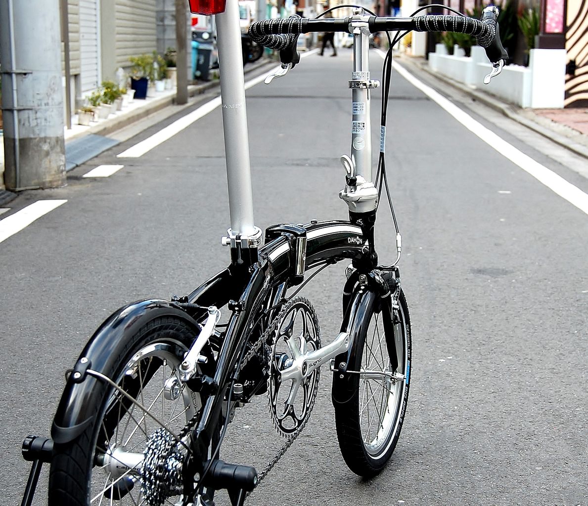 DAHON Curve D7 に果してブルホーンバーは似合うのか?【橋輪 DAHON Curve D7 に果してブルホーンバーは似合うのか?【橋輪