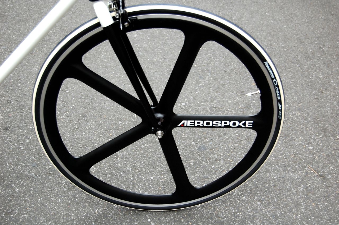 パーツ AEROSPOKE カスタムギャラリー FUJI TOMATO + AEROSPOKE / TOKYO WHEEL