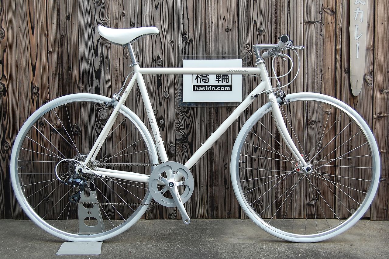 Fuji ロードバイク　ballad Ω 52 2017年モデル　早い者勝ち Fuji ロードバイク ballad Ω 52 2017年モデル 早い者勝ち FUJI
